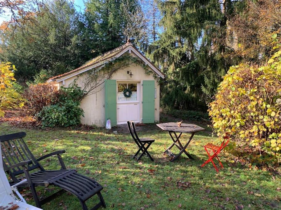 Gambais Maisonnette En Clairiere De Foret מראה חיצוני תמונה